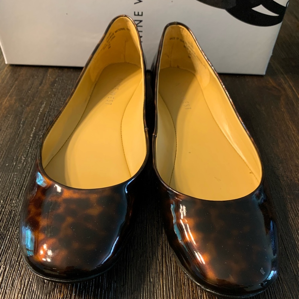 Nine West flats size 6